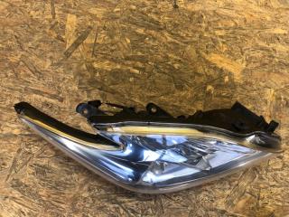 Фара правая TOYOTA PRIUS - 30 09-17