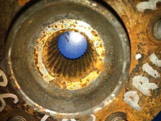 Ступица передняя левая PRIUS - 30 09-17