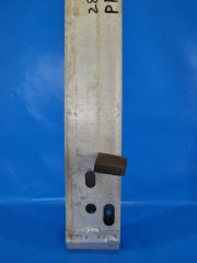 Усилитель переднего бампера TOYOTA PRIUS PLUS 11-14