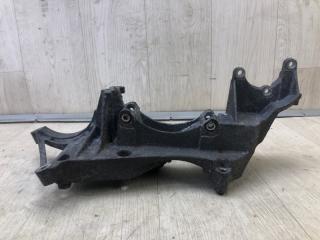 Кронштейн генератора JETTA USA 10-17 2011 Седан CBTA 2.5L