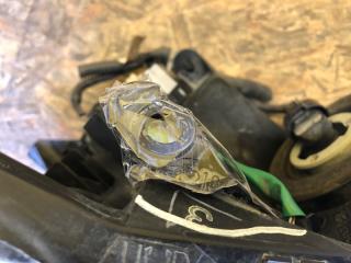 Фара правая PRIUS PLUS 11-14