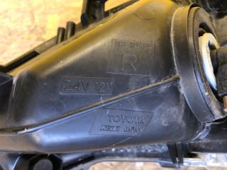 Фара правая PRIUS PLUS 11-14