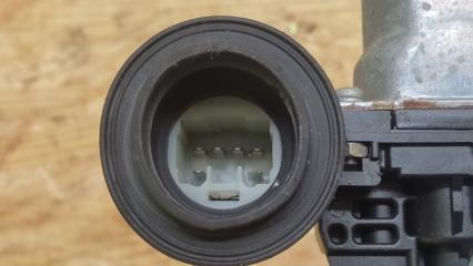 Стеклоподъемник передний правый TOYOTA SIENNA 03-10 3.5 2GR-FE