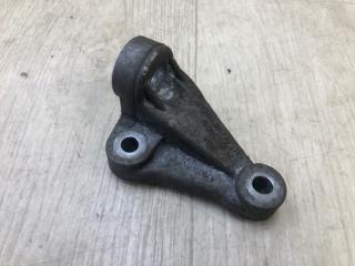 Кронштейн двигателя JETTA USA 10-17 2011 Седан CBTA 2.5L