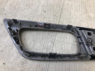 Накладка внутренней ручки двери PATHFINDER R52 12-21 2020 R52 3.5