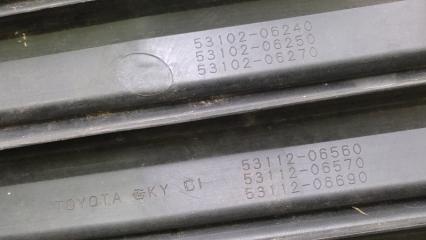 Решетка переднего бампера CAMRY 70 17-