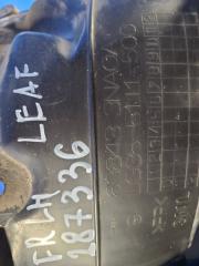 Подкрылок передний левый NISSAN LEAF 10-17