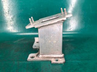 Кронштейн усилителя переднего бампера правый PATHFINDER R52 12-21 2020 3.5 VQ35DD