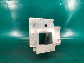 Кронштейн усилителя переднего бампера левый PATHFINDER R52 12-21 2020 3.5 VQ35DD