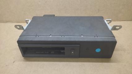 CD чейнджер RX300 98-03 2000 3.0 1MZFE