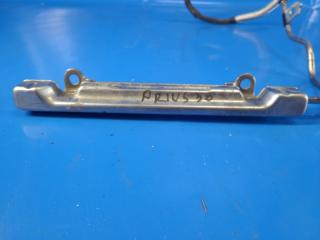 Топливная рейка PRIUS - 30 09-17