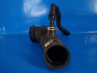 Патрубок воздушного фильтра CX-7 06-12