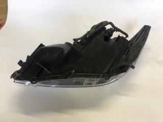 Фара правая PRIUS - 30 09-17
