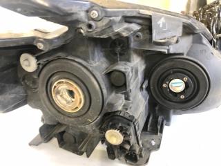 Фара левая PRIUS - 30 09-17