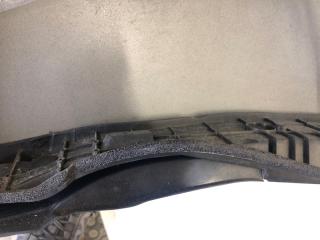 Пыльник крыла передний правый LS500 18-