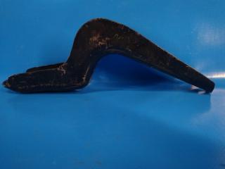 Кронштейн подножки левый TOYOTA LAND CRUISER 200 08-21