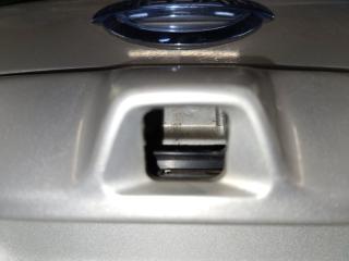 Ручка двери багажника LEAF 10-17