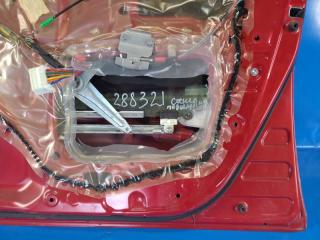 Дверь передняя правая COROLLA 150 06-13