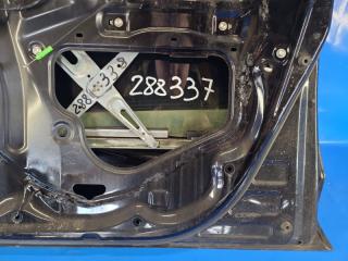 Дверь передняя правая RAV4 05-12