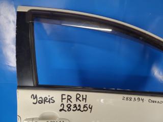 Дверь передняя правая YARIS 05–11
