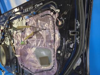 Дверь передняя правая PRIUS PLUS 11-14