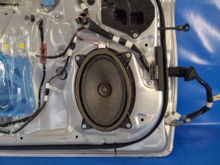 Дверь передняя левая PRIUS - 30 09-17