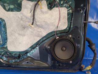 Дверь передняя левая RAV4 05-12