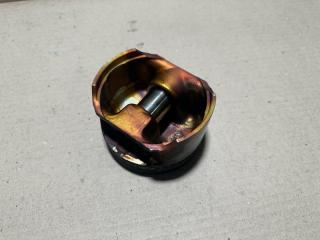 Поршень правый AVALON 99-05 2000 3.0 1MZFE