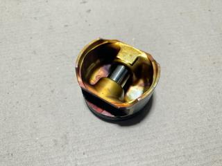 Поршень правый AVALON 99-05 2000 3.0 1MZFE