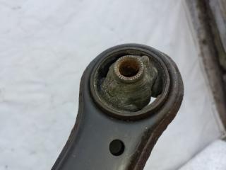 Рычаг передней подвески нижний правый CAMRY 40 06-11 2010 2.5 2ARFE