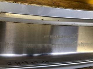 Бампер задний задний TOYOTA PRIUS PLUS 11-14
