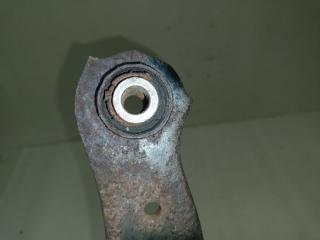 Рычаг задней подвески поперечный верхний MITSUBISHI OUTLANDER XL 05-13