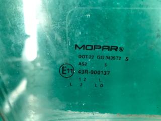 Стекло двери переднее правое DODGE DART 12-16 2.4 ED6