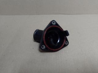 Крышка термостата LS460 06-12 4.6