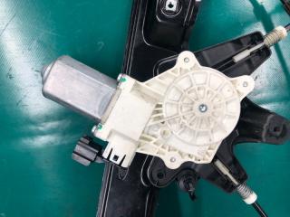 Стеклоподъемник передний правый FOCUS 10-18 2017 2.0