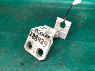 Петля двери нижняя передняя левая DODGE DART 12-16 2015