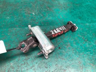 Ограничитель двери передний левый DODGE DART 12-16 2015