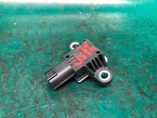 Датчик удара передний левый KIA SORENTO XM 09-14 2009