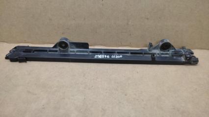 Крепление радиатора левое LAND CRUISER 200 08-21