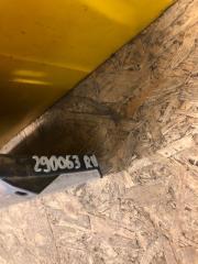 Накладка порога наружная правая PAJERO 06-21