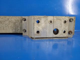 Усилитель заднего бампера IS250/350 13-20