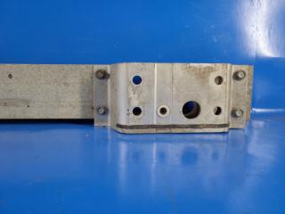 Усилитель заднего бампера GS350 GS300 05-11