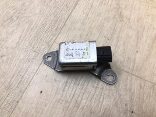 Датчик удара передний правый SUBARU FORESTER SG 02-07