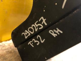 Накладка порога наружная правая X-TRAIL/ROGUE T32 13-20