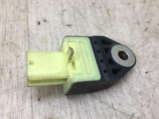 Датчик удара SIENNA 11-16