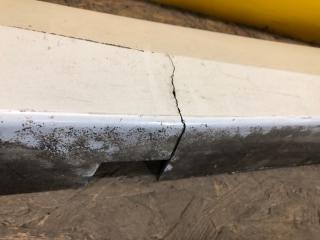 Накладка порога наружная правая LEAF 18-