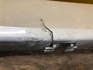 Накладка порога наружная правая LEAF 18-