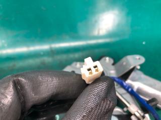 Замок крышки багажника CX-9 06-16 2007 3.7