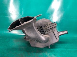 Корпус воздушного фильтра CX-9 06-16 2007 3.7