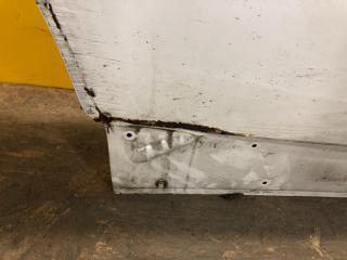 Дверь задняя правая RAV4 13-19